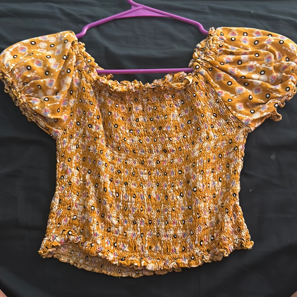 65% silk, 35% polyester